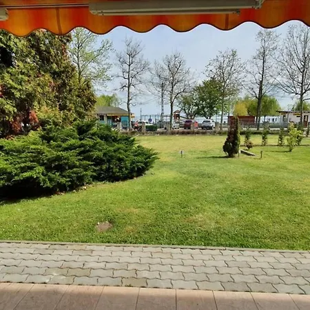 Igenyes 4 Fos Koezvetlen A Strandnal 公寓 乔保克