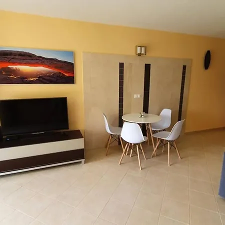 Igenyes 4 Fos Koezvetlen A Strandnal Apartment Csopak